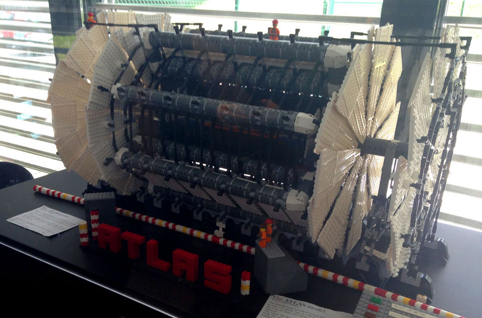 CERN_Atlas_lego